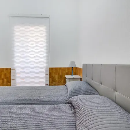 6 Apartman